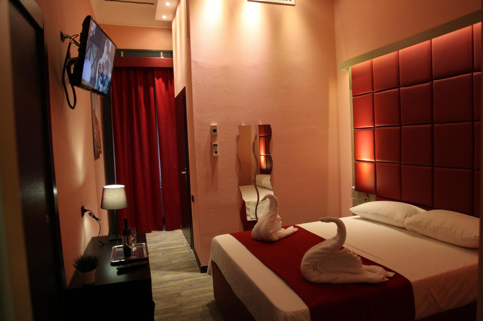 Dolce Vita Rooms Napoli Esterno foto
